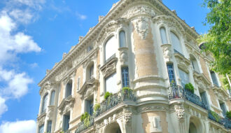 Beautiful building in the Musicans neighborhood in Nice, France